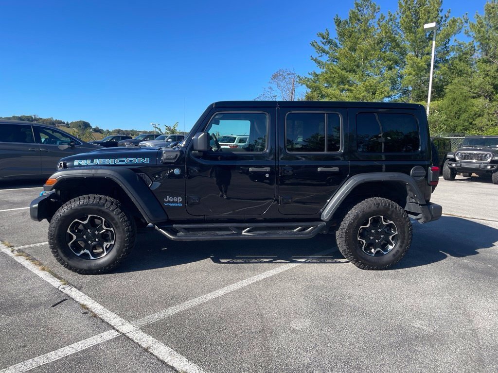 Used 2021 Jeep Wrangler Unlimited Rubicon 4xe w/ Dual Top Group AWD/4WD image 2