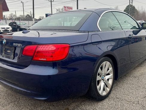 Used 2013 BMW 328i Convertible RWD image 6