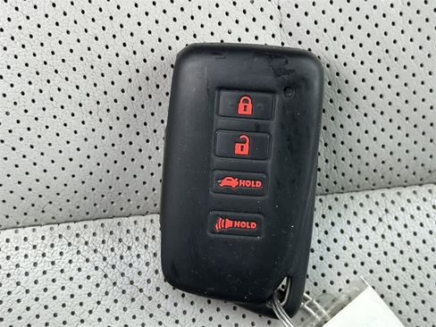 Used 2014 Lexus ES 350 w/ Luxury Package image 21