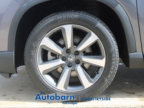 Used 2023 Honda Pilot Touring image 35