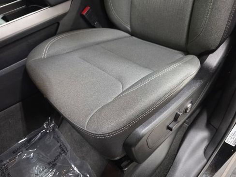 Used 2022 RAM 1500 Big Horn AWD/4WD image 28