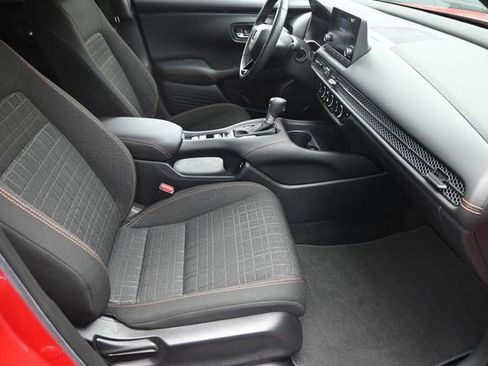 Used 2024 Honda HR-V Sport image 36