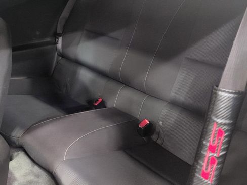 Used 2010 Chevrolet Camaro SS RWD image 15