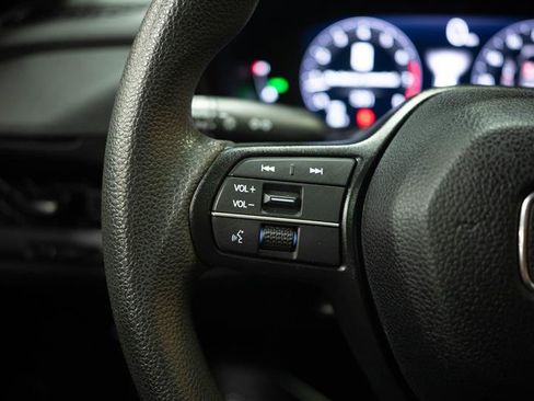 Used 2024 Honda Accord EX image 28