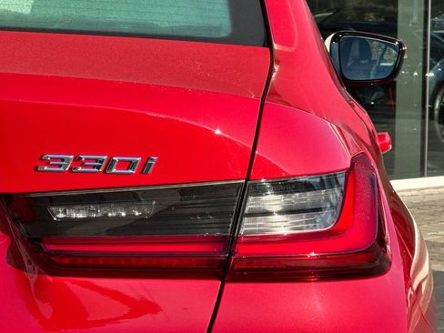 Used 2022 BMW 330i Sedan w/ Premium Package 2 image 32