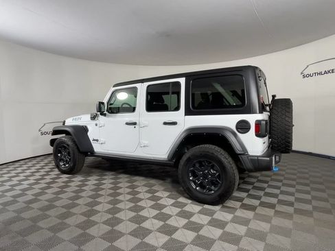 Used 2023 Jeep Wrangler Unlimited w/ 8.4" Radio Group AWD/4WD image 8