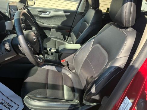 Used 2020 Ford Escape SEL AWD/4WD image 9