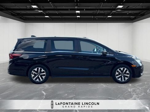 Used 2025 Honda Odyssey EX-L image 6