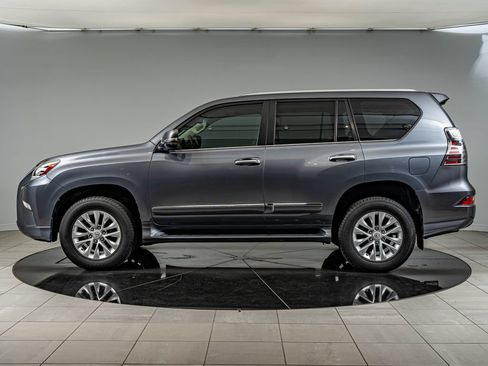 Used 2016 Lexus GX 460 w/ Premium Package AWD/4WD image 8