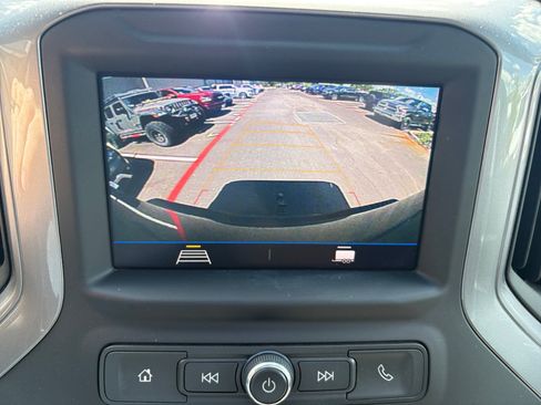 Used 2022 Chevrolet Silverado 2500 Custom w/ Custom Value Package RWD image 16