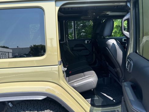 Used 2025 Jeep Wrangler Unlimited Rubicon 392 AWD/4WD image 38