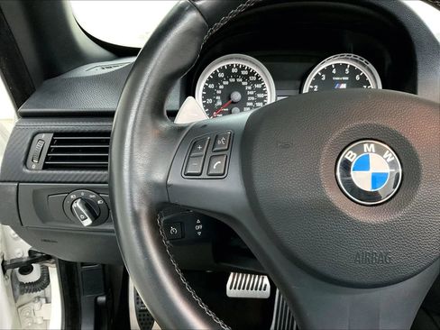 Used 2011 BMW M3 Convertible RWD image 20