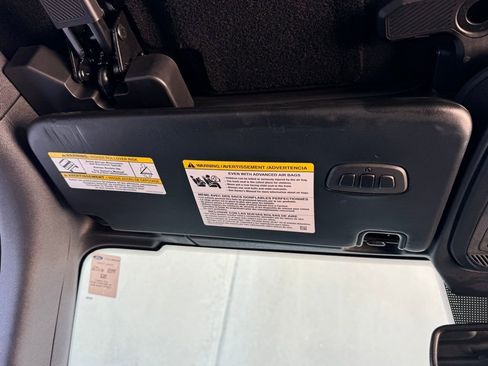 Used 2023 Ford Bronco Raptor image 23