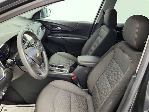 Used 2018 Chevrolet Equinox LT FWD image 18
