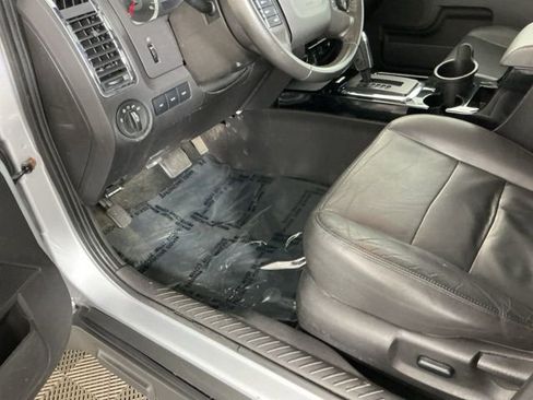 Used 2011 Ford Escape Limited w/ 302A Rapid Spec Order Code image 15