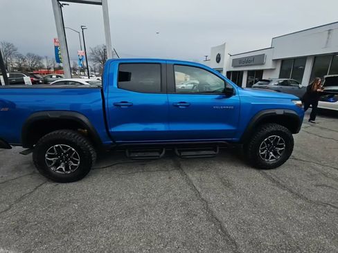 Used 2024 Chevrolet Colorado ZR2 w/ ZR2 Convenience Package III image 8