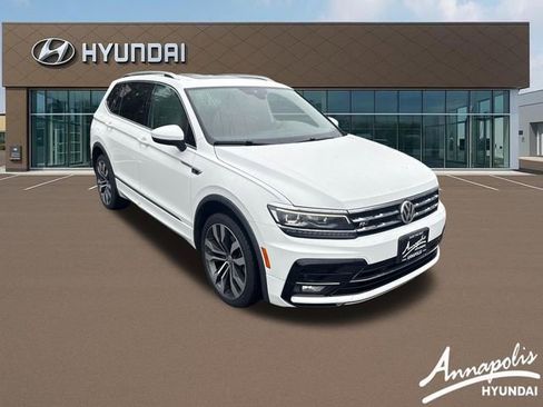Used 2021 Volkswagen Tiguan SEL Premium R-Line w/ 3rd Row Seat Package AWD/4WD image 7