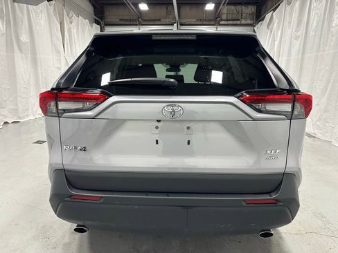 Used 2025 Toyota RAV4 XLE image 6