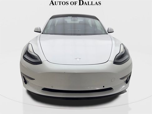 Used 2021 Tesla Model 3 Standard Range Plus image 3