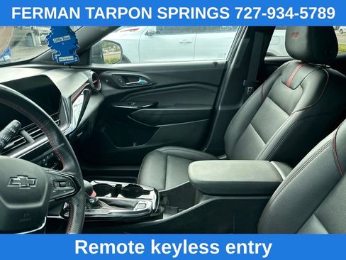 Used 2025 Chevrolet Trax RS w/ Driver Confidence Package FWD image 9