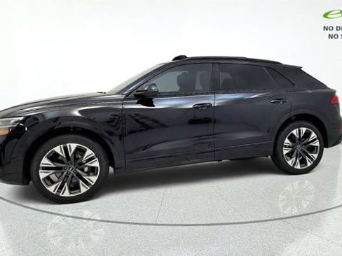 Used 2024 Audi Q8 Premium Plus AWD/4WD image 4