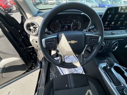 New 2026 Chevrolet Blazer LT w/ Convenience Package AWD/4WD image 20