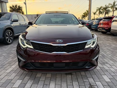 Used 2020 Kia Optima Premium image 2