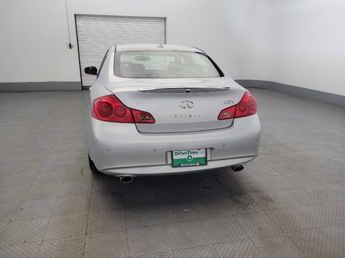 Used 2013 INFINITI G37 x w/ Premium Pkg image 6