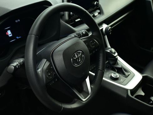 Used 2019 Toyota RAV4 XSE image 18