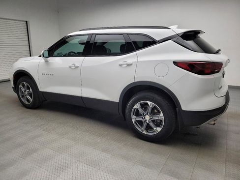Used 2024 Chevrolet Blazer LT w/ Convenience Package FWD image 3