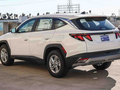 New 2026 Hyundai Tucson SE FWD image 4