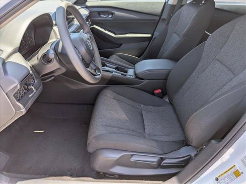 Used 2025 Honda Accord LX image 14