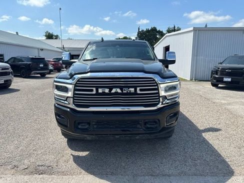 Used 2024 RAM 2500 Laramie w/ Safety Group AWD/4WD image 2