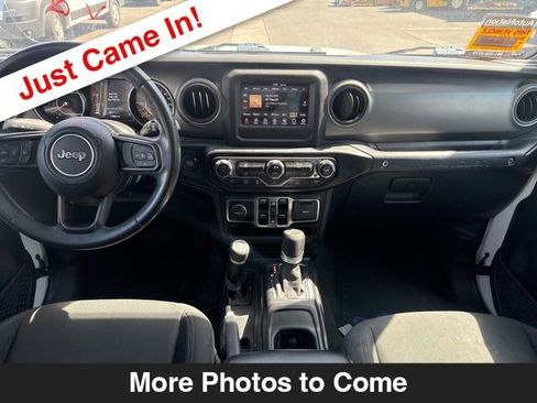 Certified 2022 Jeep Wrangler Unlimited Sport image 10