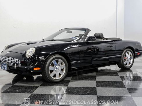 Used 2002 Ford Thunderbird RWD image 6