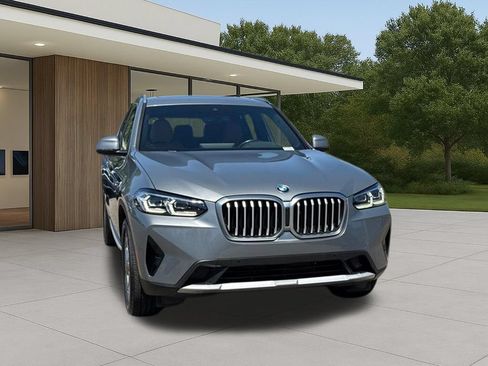Used 2024 BMW X3 xDrive30i w/ Premium Package AWD/4WD image 5