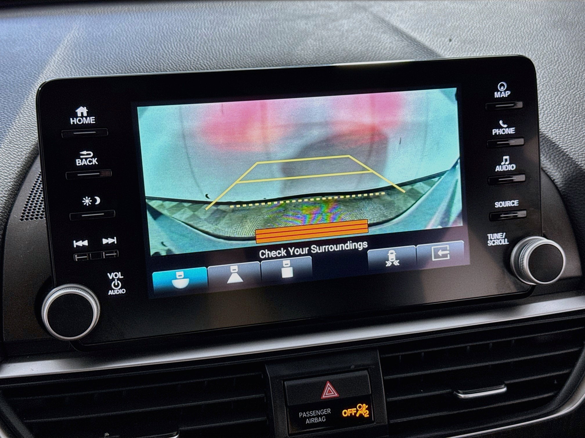 Used 2021 Honda Accord Touring image 3