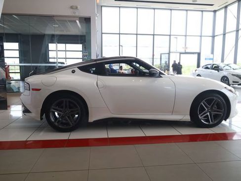 New 2026 Nissan Z Sport w/ Floor Mat Package RWD image 4