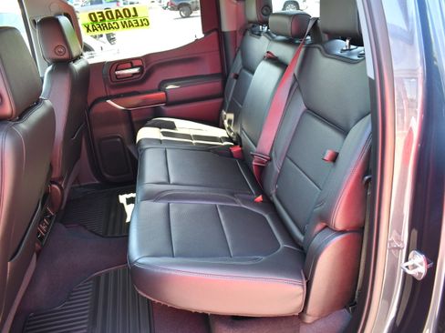 Used 2019 GMC Sierra 1500 SLT RWD image 28