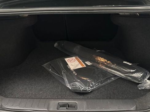 Used 2024 Nissan Sentra S image 11