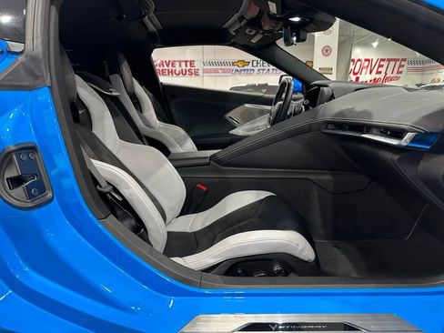 Used 2021 Chevrolet Corvette Stingray Preferred Cpe w/ Z51 Performance Package RWD image 9