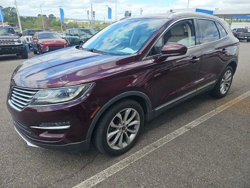 Used 2018 Lincoln MKC Select w/ Select Plus Package image 2