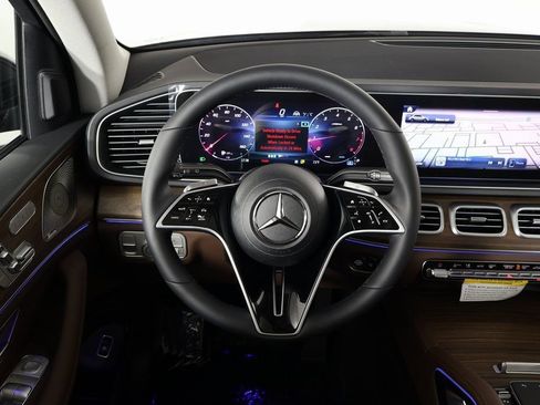 New 2026 Mercedes-Benz GLE 350 4MATIC image 3
