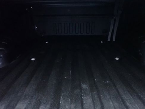 Used 2017 Ford F250 XLT w/ XLT Premium Package image 4