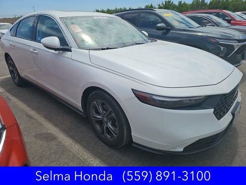 Used 2023 Honda Accord EX image 2