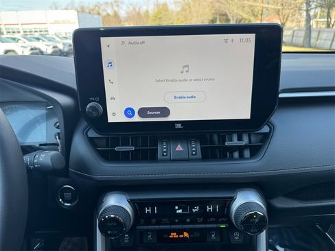 Used 2025 Toyota RAV4 XLE Premium image 23