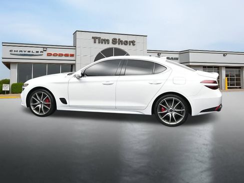 Used 2025 Genesis G70 2.5T RWD image 5