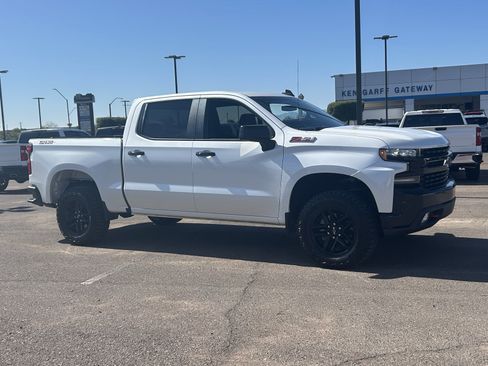Certified 2020 Chevrolet Silverado 1500 LT Trail Boss AWD/4WD image 7