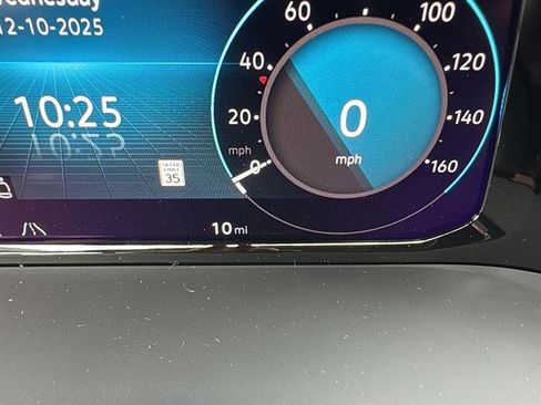 New 2026 Volkswagen Atlas Cross Sport SEL R-Line image 22