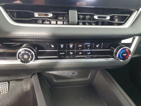 New 2026 Chevrolet Equinox LT image 19